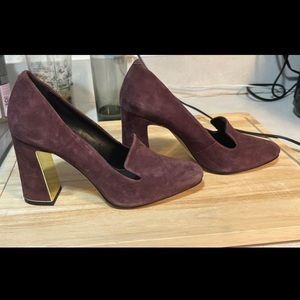 Karl Lagerfeld Classy Velvet Heels
